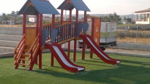Combination playground structure